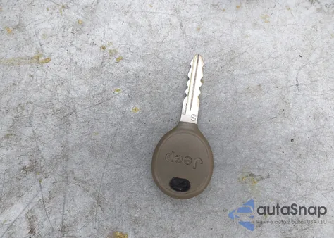 2014 Jeep Patriot Altitude из США, поврежденный, VIN 1C4NJPBA1ED927641